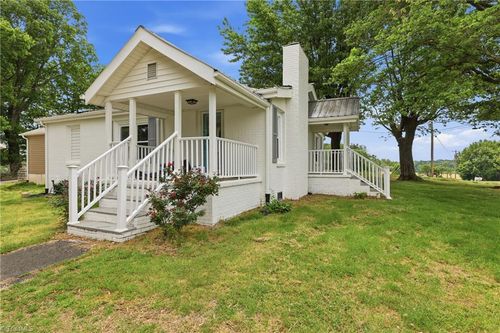 391 & 395 Poplar Springs Road, Elkin, NC, 28621 | Card Image