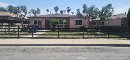 1360 S Thomas St, Pomona, CA, 91766-4452 | Card Image