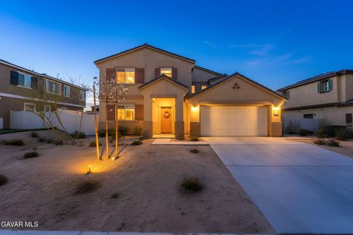 38235 Etienne Dr, Palmdale, CA, 93552-3530 | Card Image