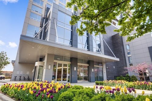 2303-1901 S Calumet Ave, Chicago, IL, 60616-6025 | Card Image