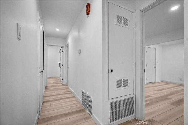17919 Gard Ave, House other with 3 bedrooms, 2 bathrooms and 5 parking in Artesia CA | Image 14