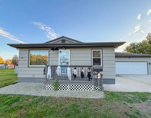 815 20th St, Sterling, IL, 61081-1015 | Card Image