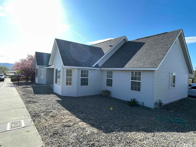 689 Castle Way, House other with 3 bedrooms, 2 bathrooms and 2 parking in Winnemucca NV | Image 17