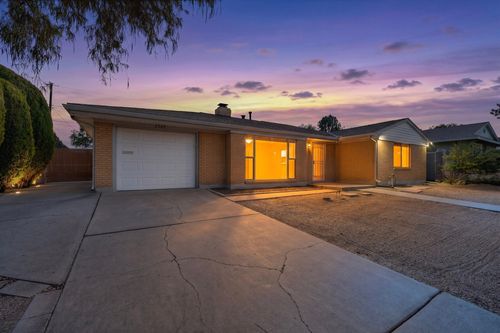 3560 Colorado St Ne, Albuquerque, NM, 87110-2114 | Card Image
