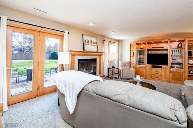Great Room & door to patio | Image 27