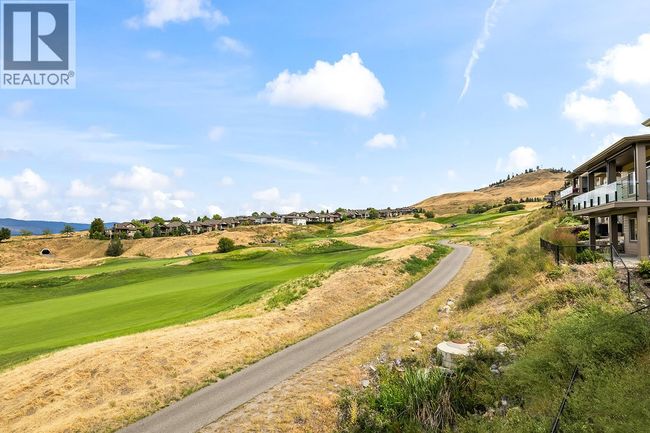 1436 Tower Ranch Dr, House other with 2 bedrooms, 3 bathrooms and 4 parking in Kelowna BC | Image 25