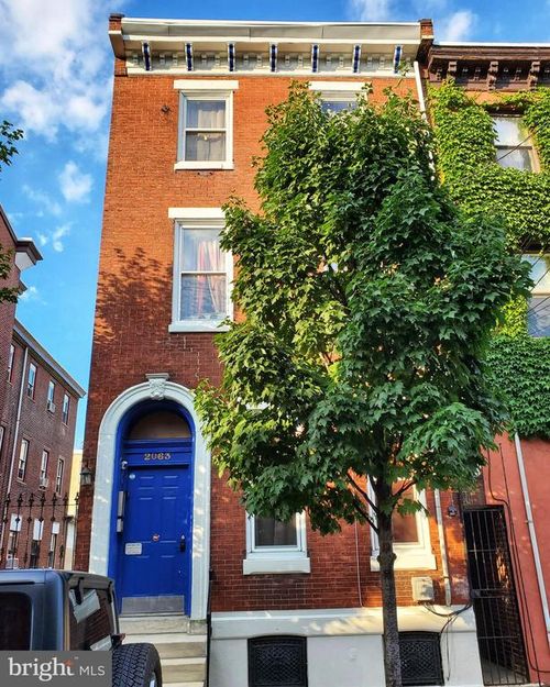 apt-4-2063 E York St, PHILADELPHIA, PA, 19125-1652 | Card Image