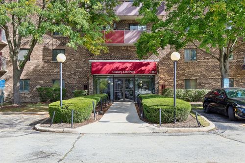 apt-304-1463 Mercury Dr, Schaumburg, IL, 60193-3529 | Card Image