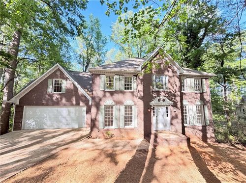 515 Teresa Ln, Canton, GA, 30115-9243 | Card Image