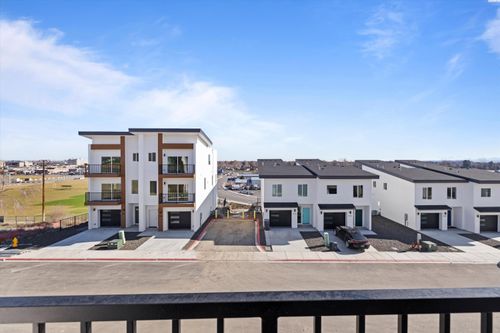 450 War Room Ct, Richland, WA, 99352-4179 | Card Image