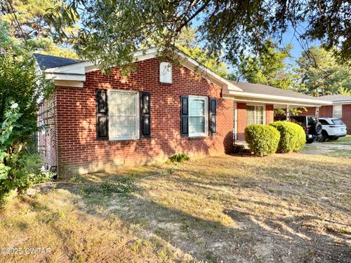 652 Cheshier St, Halls, TN, 38040-1102 | Card Image