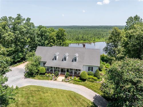 310 Old Fraziers Trl, West Point, VA, 23181-3638 | Card Image