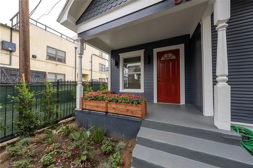 532 W 5th St, Long Beach, CA, 90802-2153 | Card Image