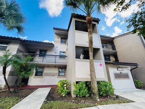 9948-9948 Nob Hill Ln, Sunrise, FL, 33351-4668 | Card Image