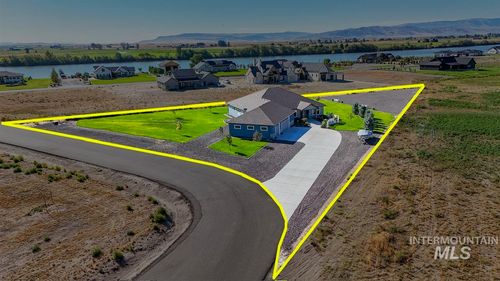377 Skyline Dr, Rupert, ID, 83350-5082 | Card Image