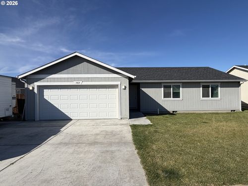 1464 Ne Kenna Dr, Hermiston, OR, 97838 | Card Image