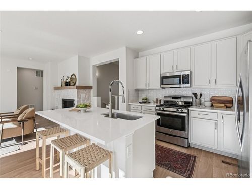 12636 Sandstone Dr, Broomfield, CO, 80021-4025 | Card Image