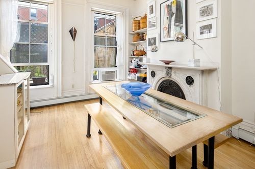 2a-36 Upton St, Boston, MA, 02118-1610 | Card Image