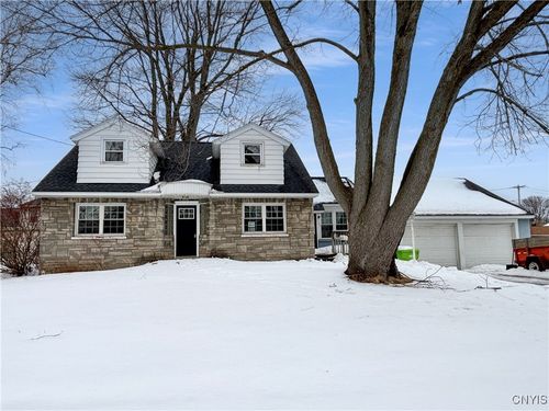 105 Gale Avenue, Salina, NY, 13088 | Card Image