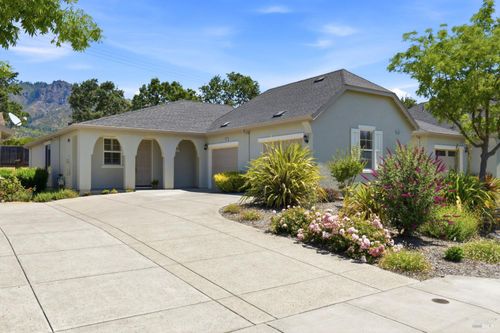 9353 Oak Trail Cir, Santa Rosa, CA, 95409-6171 | Card Image