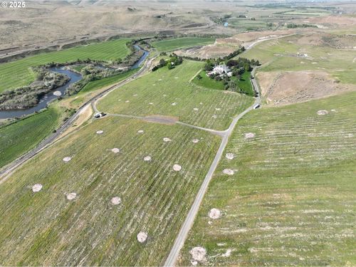 1439 Oasis Rd, Touchet, WA, 99360 | Card Image