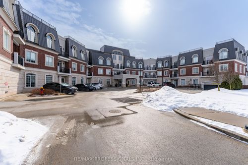 228-2300 Upper Middle Road, Oakville, ON, L6M0T4 | Card Image