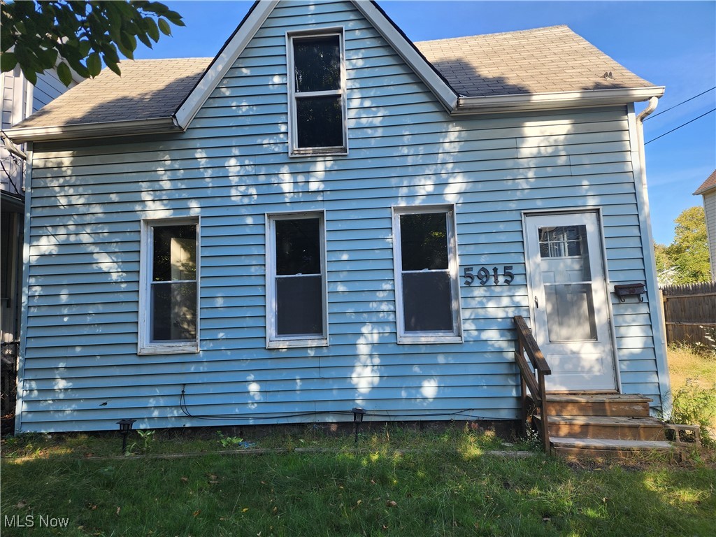 Cable Ave, Cleveland, OH 44127