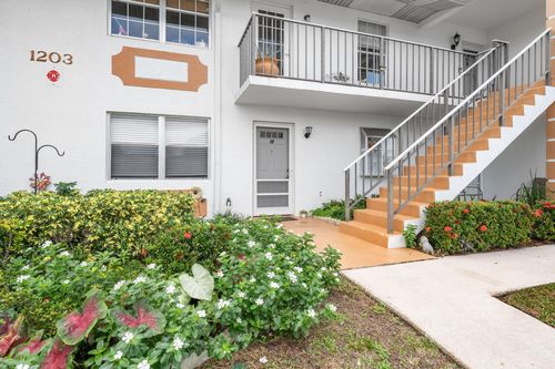 apt-e1-1203 S Lakes End Dr, Fort Pierce, FL, 34982-6721 | Card Image