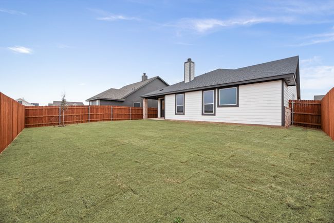 1241 Comal Ln, House other with 4 bedrooms, 2 bathrooms and null parking in Springtown TX | Image 32