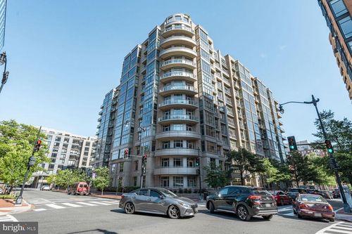 unit-320-811 4th St Nw, WASHINGTON, DC, 20001-4910 | Card Image