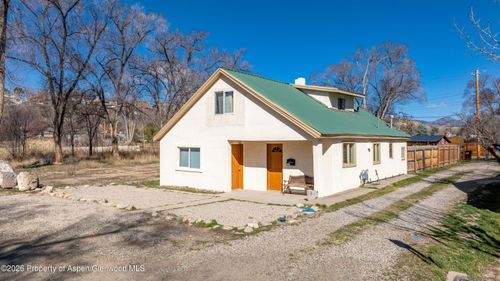 232 W 4th St, Rifle, CO, 81650-2210 | Card Image