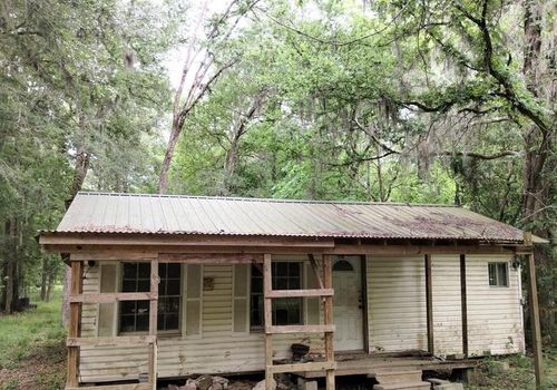 134 County Road 2862, Cleveland, TX, 77327-7118 | Card Image