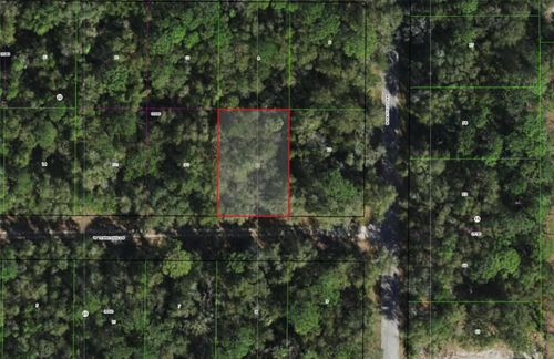 9565 W Tennessee Ln, Crystal River, FL, 34428-9624 | Card Image