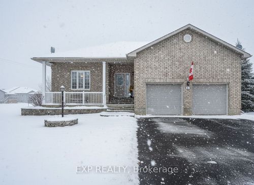 45 Maplehurst Cres, Wellington, ON, K0K3L0 | Card Image