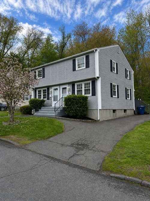 50-48-50 Elm Cir, West Springfield, MA, 01089-2608 | Card Image