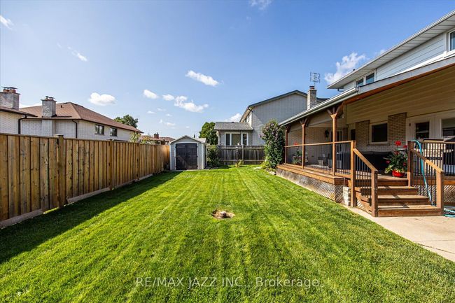 808 Ferndale St, House other with 5 bedrooms, 4 bathrooms and 4 parking in Oshawa ON | Image 35
