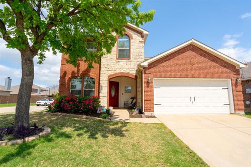 8805 Whirlwind Trl, Aubrey, TX, 76227-2282 | Card Image