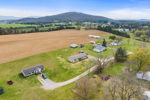 15, 17, 25, 37 Hayfield Ln, FORT DEFIANCE, VA, 24437 | Card Image