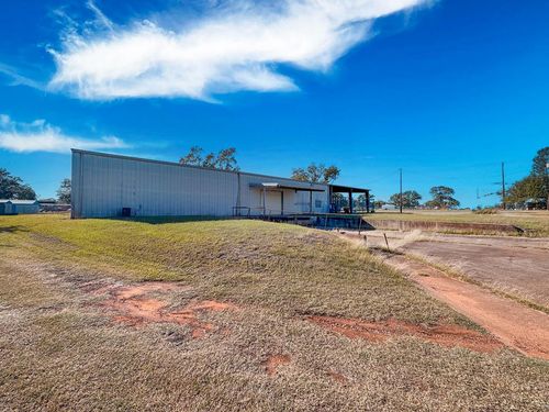 111 Cedarvale St, Palestine, TX, 75801-5479 | Card Image