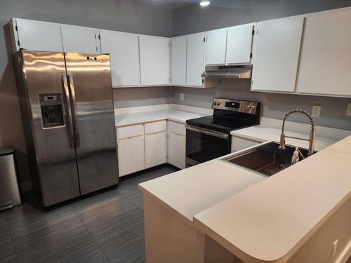 11972-11972 Nw 11th Street, Pembroke Pines, FL, 33026 | Card Image