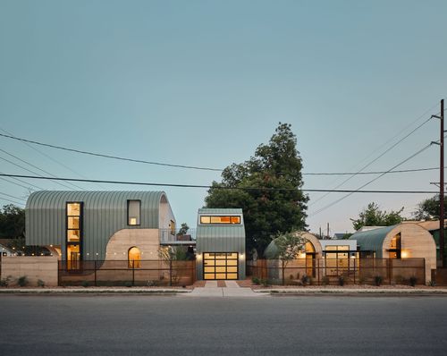 2201 Garden St, Austin, TX, 78702-5601 | Card Image