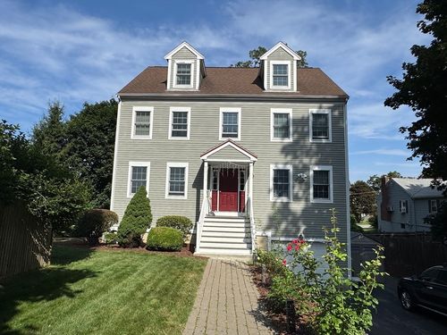 166 Forest St, Winchester, MA, 01890-1013 | Card Image