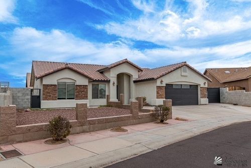 383 N Bernal Dr, San Luis, AZ, 85336-3769 | Card Image