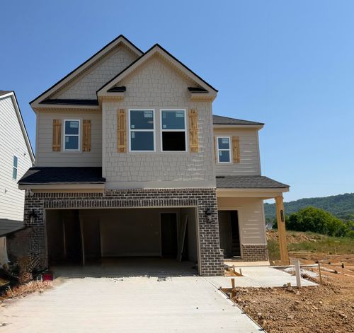 9193 Glimmer Ln, Ooltewah, TN, 37363-2307 | Card Image