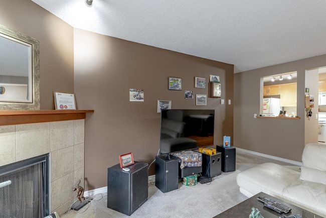 1310 - 13045 6 St Sw, Condo with 2 bedrooms, 1 bathrooms and 1 parking in Calgary AB | Image 6