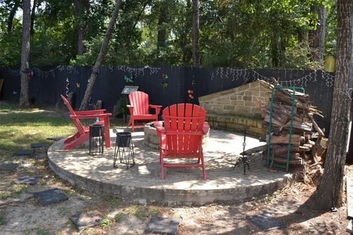 1601 Sweetgum St, Conroe, TX, 77385-9531 | Card Image