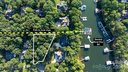 121-00 Hawkes Bay Ct, Denver, NC, 28037 | Card Image