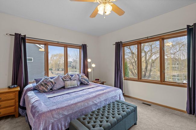 Primary bedroom w/stunning views | Image 11