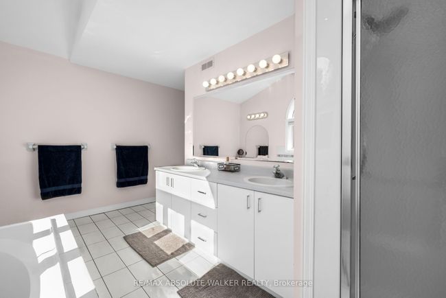 6284 Elkwood Dr, House other with 4 bedrooms, 4 bathrooms and 4 parking in Greely ON | Image 22