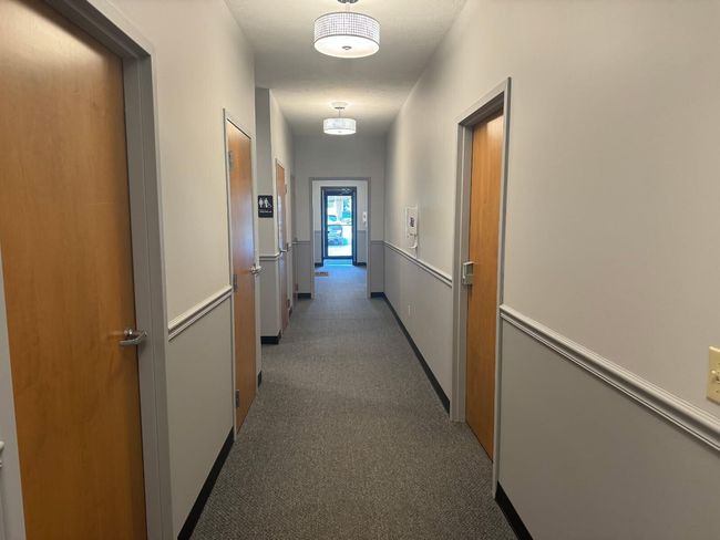 hallway | Image 21